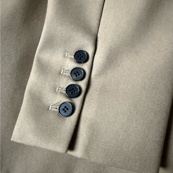 The Frankie Shop Desert Taupe Blazer - Picture 12 of 16